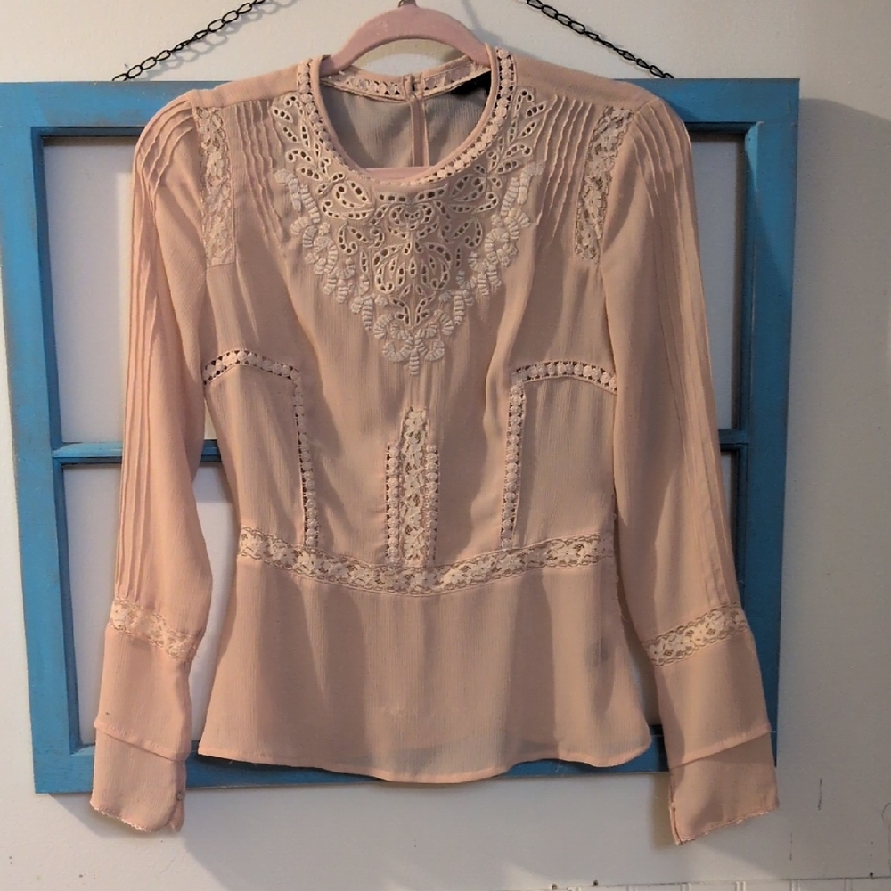 Victoria's Secret Elegant Lace Blouse in Soft Pink